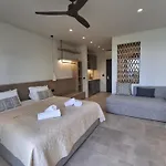 Panorama Studios & Apartments